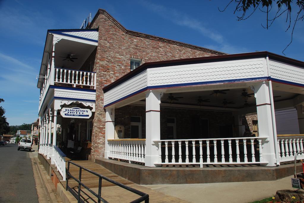 Jamestown Hotel Buitenkant foto